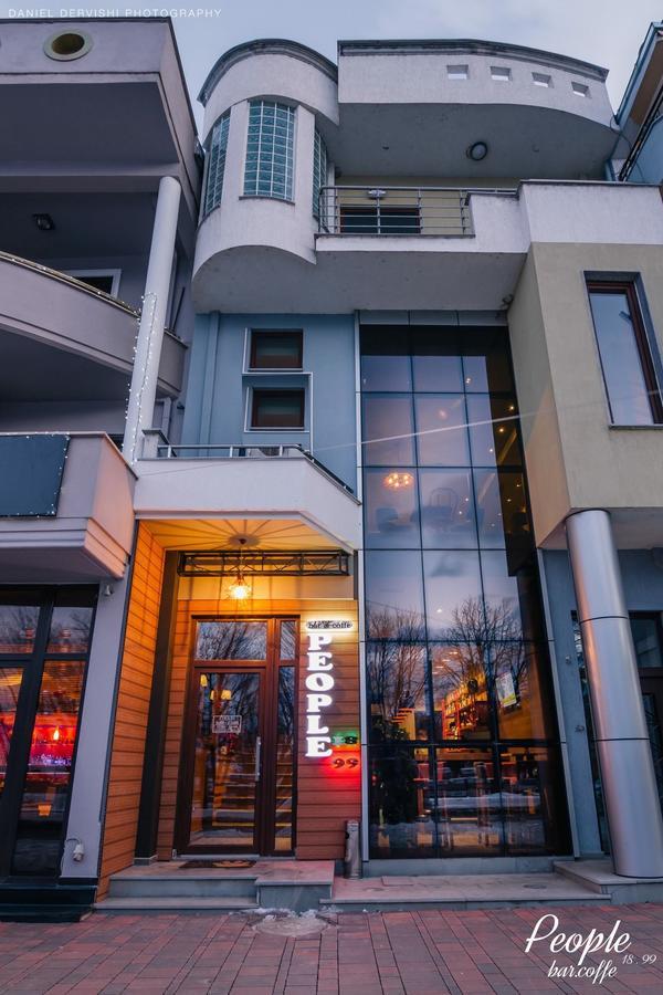 Guest House People Korce Exterior photo